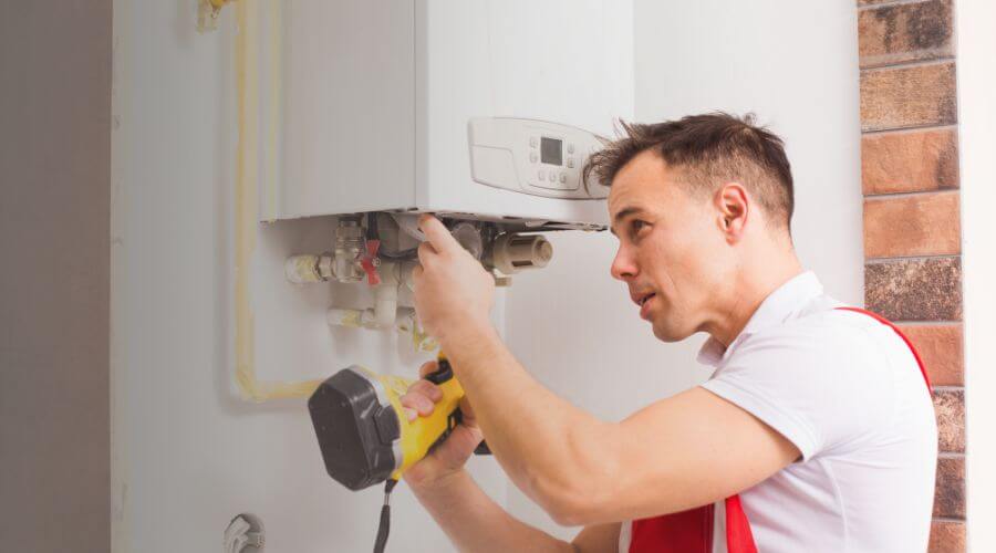 Local water heater installation in Towanda, IL